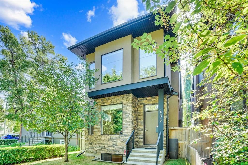 235 11 Avenue NE, Calgary — main listing photo