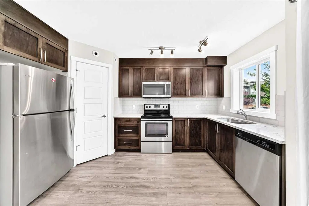 220 Red Embers Way NE, Calgary — photo 2 of 50