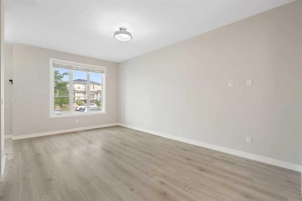 125 Corner Meadows Gate NE, Calgary — photo 3 of 49