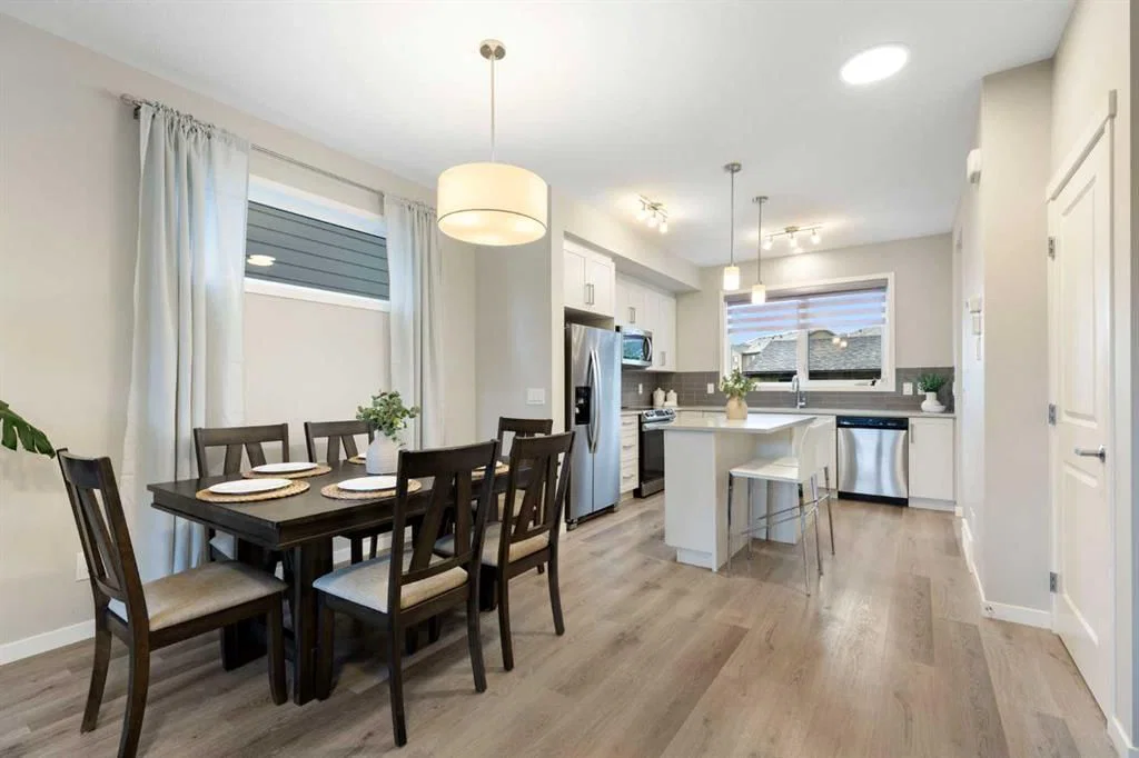 1021 Mahogany Boulevard SE, Calgary — photo 5 of 33