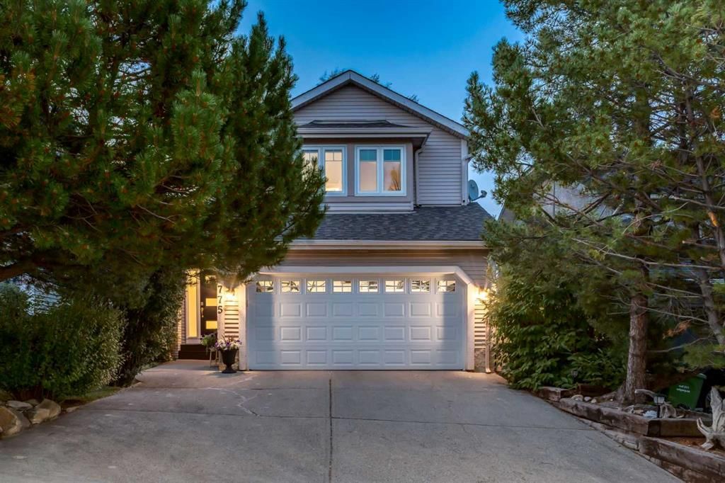 775 STRATHCONA Drive SW, Calgary — main listing photo