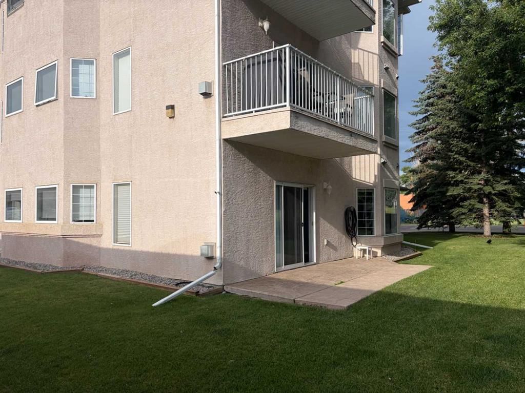 101, 7 Lineham Avenue, Calgary — apartment for sale