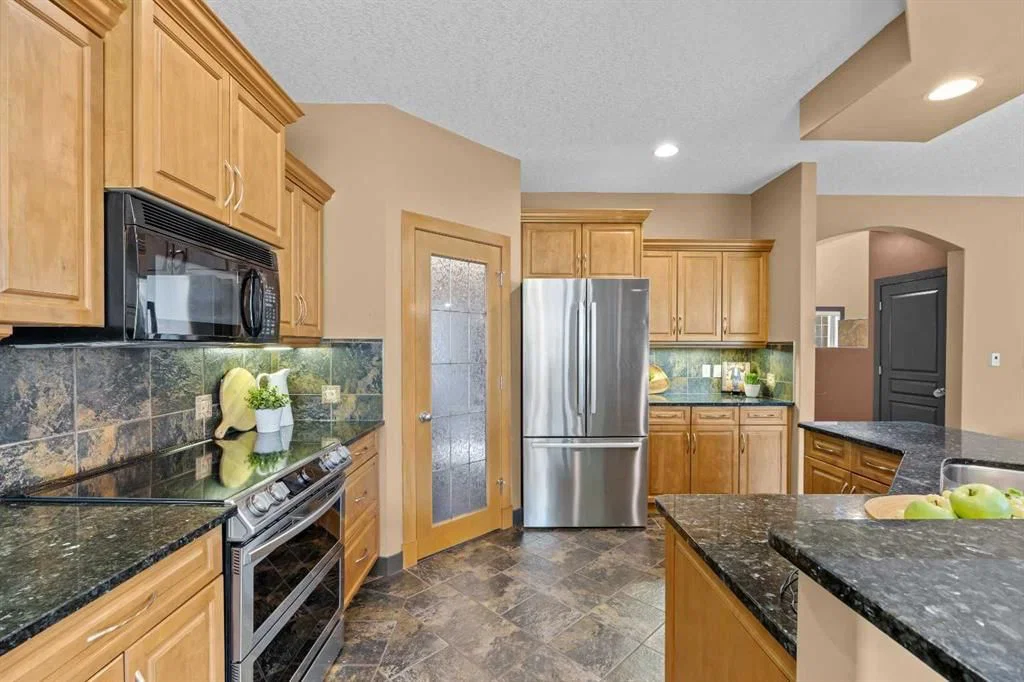139 Tuscany Ridge Close NW, Calgary — photo 5 of 50