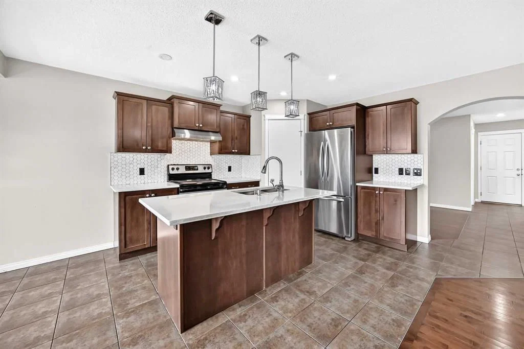 195 Taralake Way, Calgary — photo 5 of 48