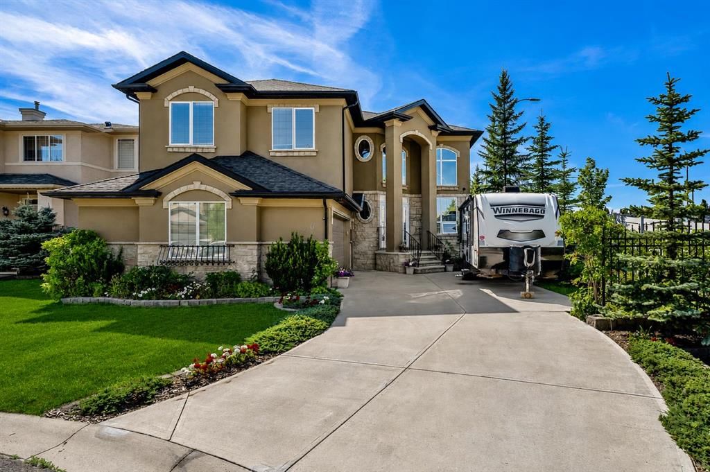 40 Sienna Park Crescent SW, Calgary — main listing photo