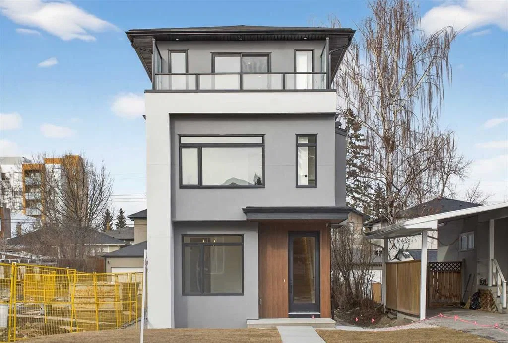 720 52 Avenue SW, Calgary — photo 2 of 50