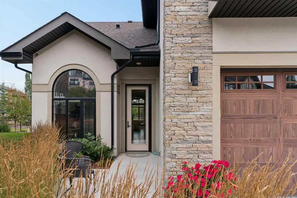 25 Quarry Common SE, Calgary — photo 2 of 42