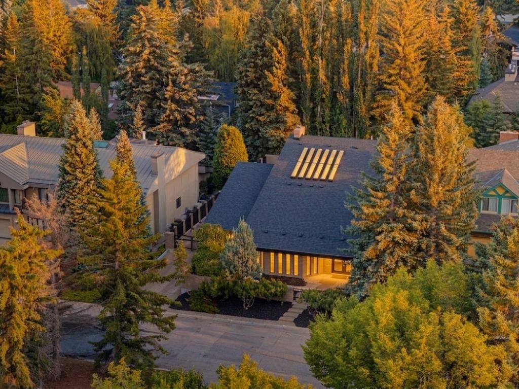 79 Bel-Aire Place SW, Calgary — main listing photo