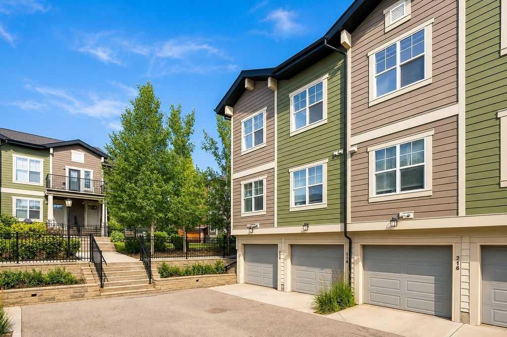 218 Cranford Walk SE, Calgary — photo 2 of 34