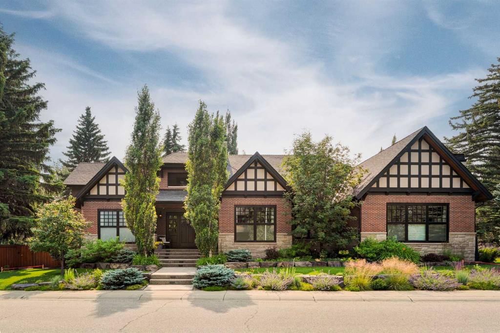 1111 Belavista Crescent SW, Calgary — main listing photo