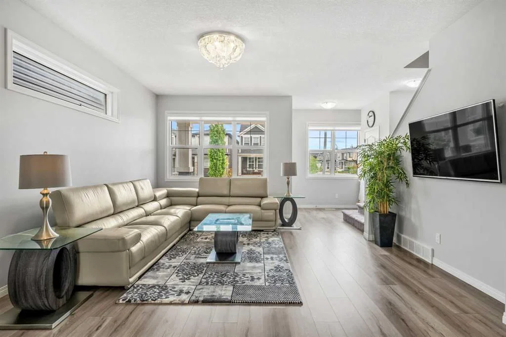 147 Evanscrest Park NW, Calgary — photo 3 of 41
