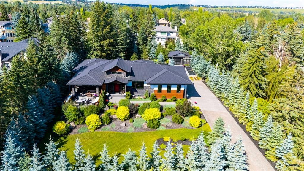 5812 Baroc Road NW, Calgary — photo 3 of 50