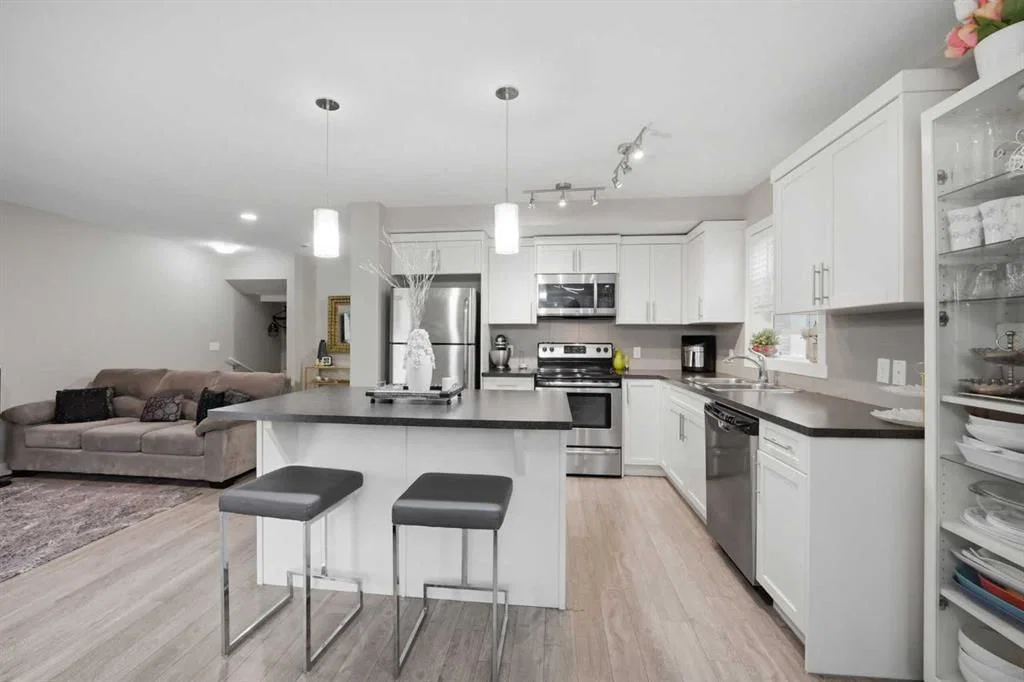 427 Redstone View NE, Calgary — main listing photo