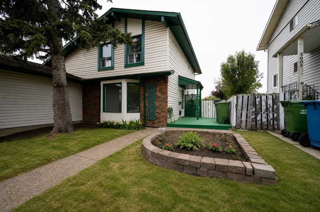 2603 60 Street NE, Calgary — main listing photo