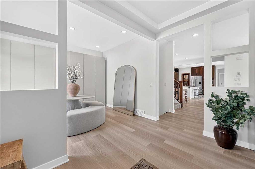 4 Quarry Landing SE, Calgary — photo 4 of 50