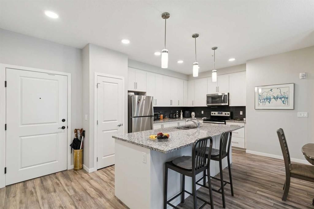 312, 20 Mahogany Mews SE, Calgary — photo 5 of 30