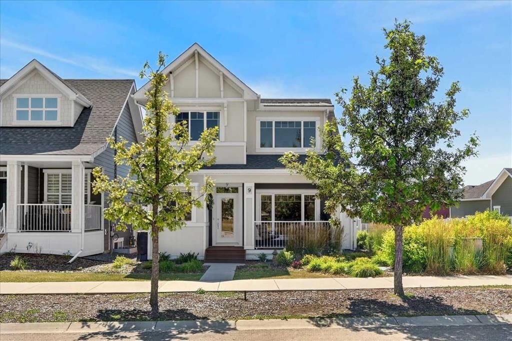 9 Drake Landing Square, Okotoks — photo 3 of 50