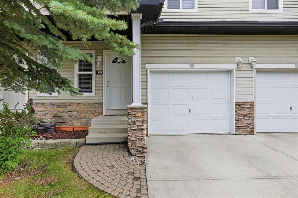 103, 760 Railway Gate SW, Airdrie — photo 3 of 39