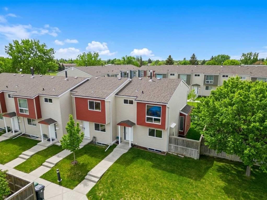49, 5425 PENSACOLA Crescent SE, Calgary — photo 4 of 30