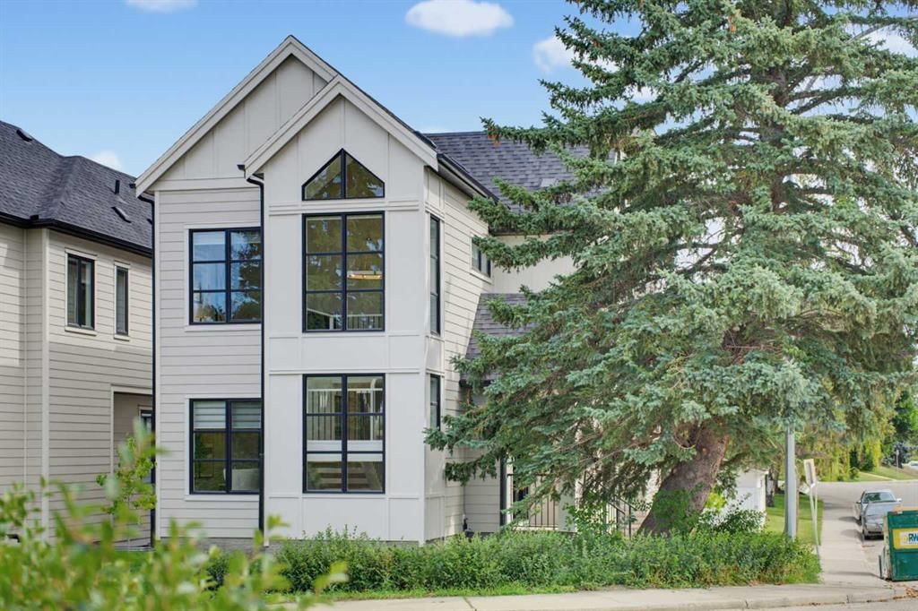 4612 Grove Hill Road SW, Calgary — main listing photo