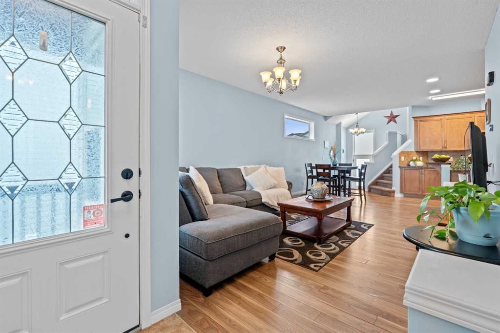 219 New Brighton Landing SE, Calgary — photo 3 of 35