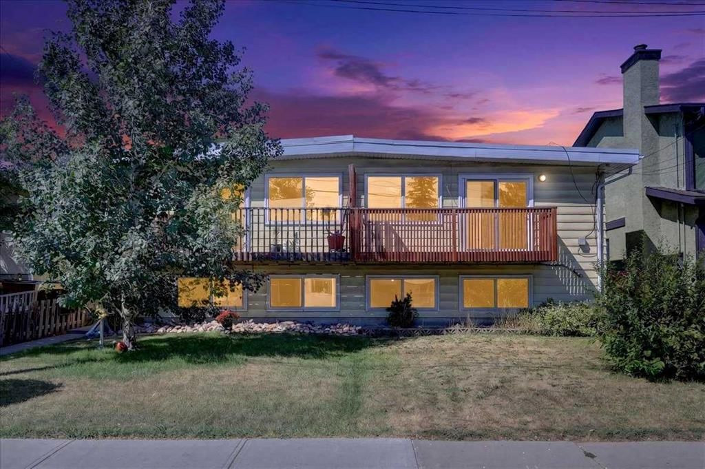2606 14 Avenue SE, Calgary — main listing photo