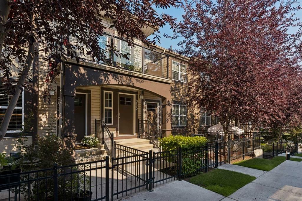 945 Mckenzie Towne Manor SE, Calgary — main listing photo