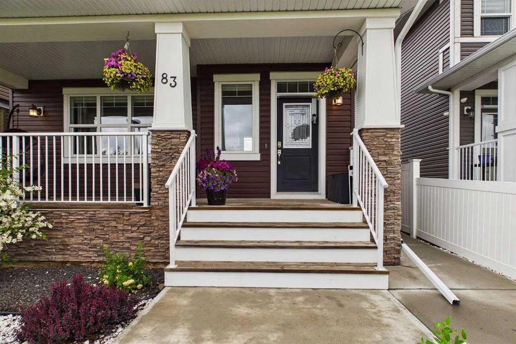 83 Redstone Gardens NE, Calgary — photo 2 of 50
