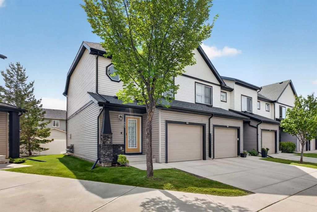 445 Copperpond Landing SE, Calgary — photo 2 of 50