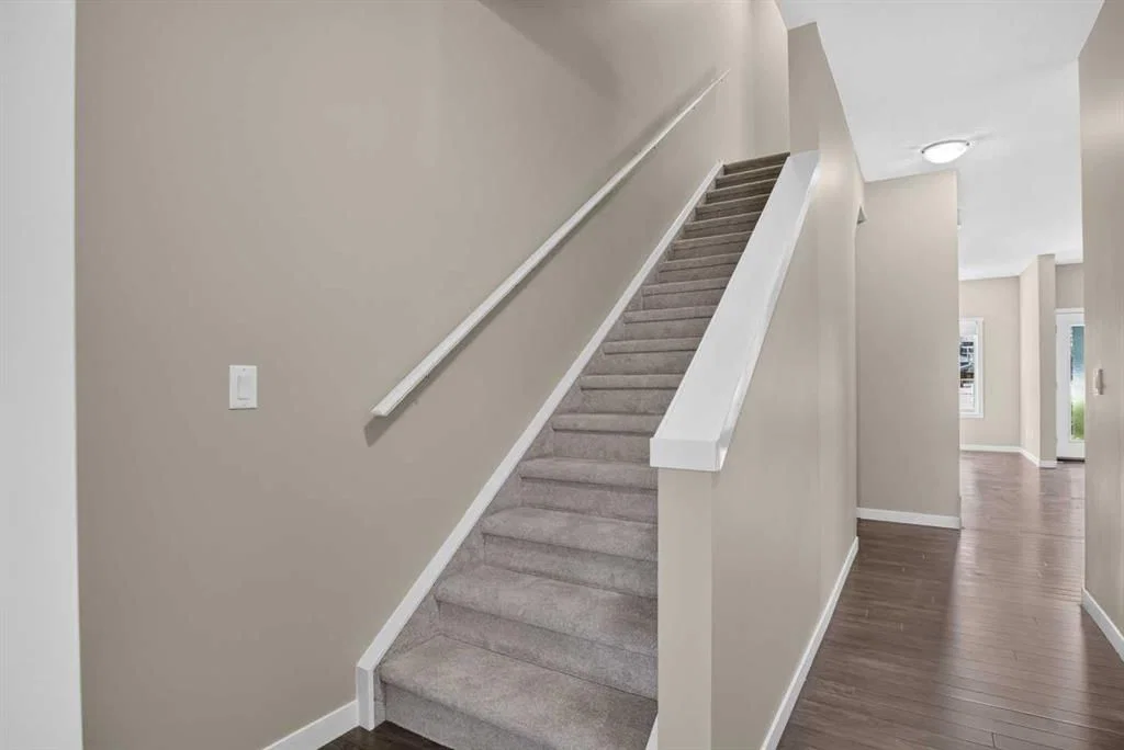 445 Copperpond Landing SE, Calgary — photo 5 of 50