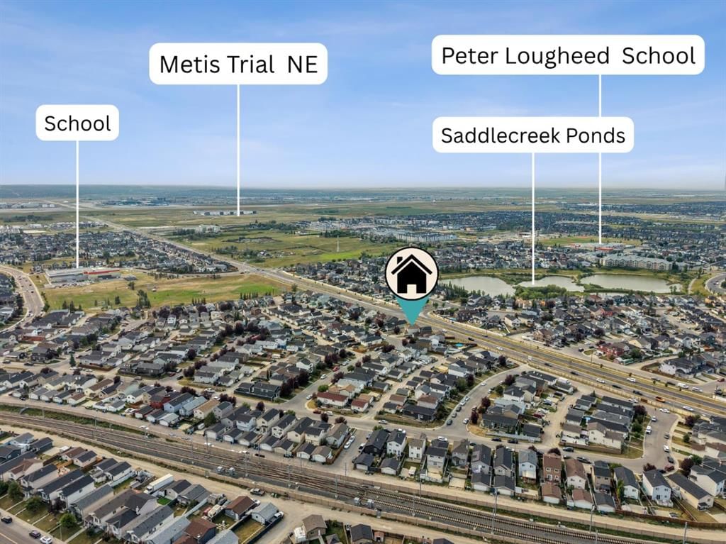187 Martinvalley Crescent NE, Calgary — photo 5 of 50