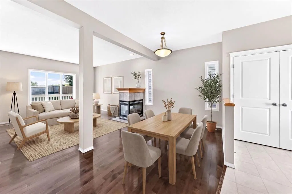 16 Royal Birch Rise NW, Calgary — photo 3 of 48