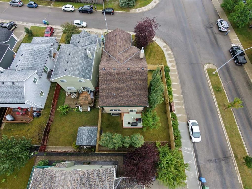 252 Bridlewood Common SW, Calgary — photo 4 of 50