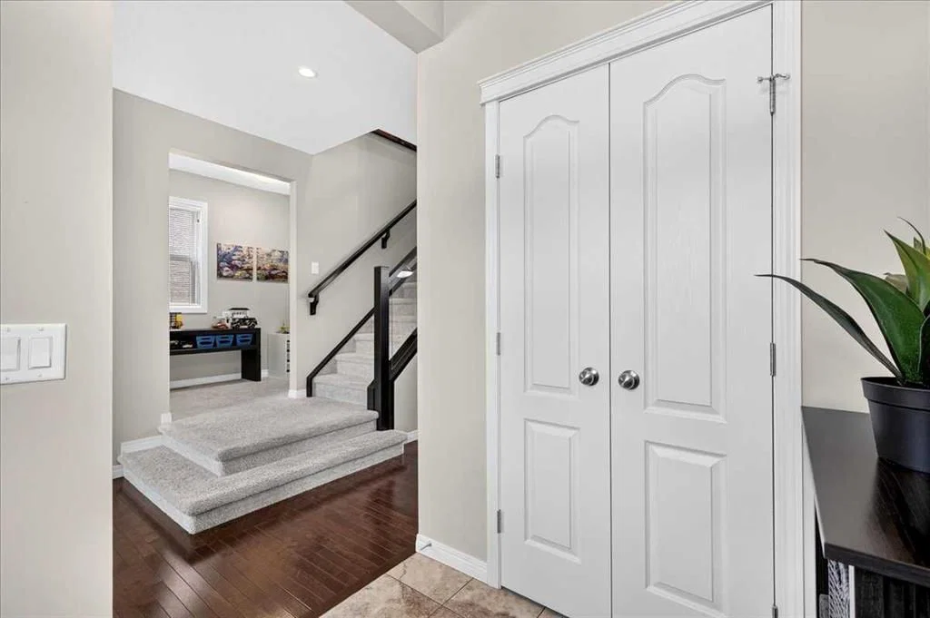 60 Mahogany Grove SE, Calgary — photo 4 of 50