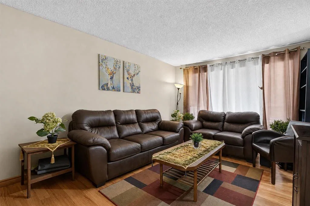 50 Falshire Terrace NE, Calgary — photo 3 of 28