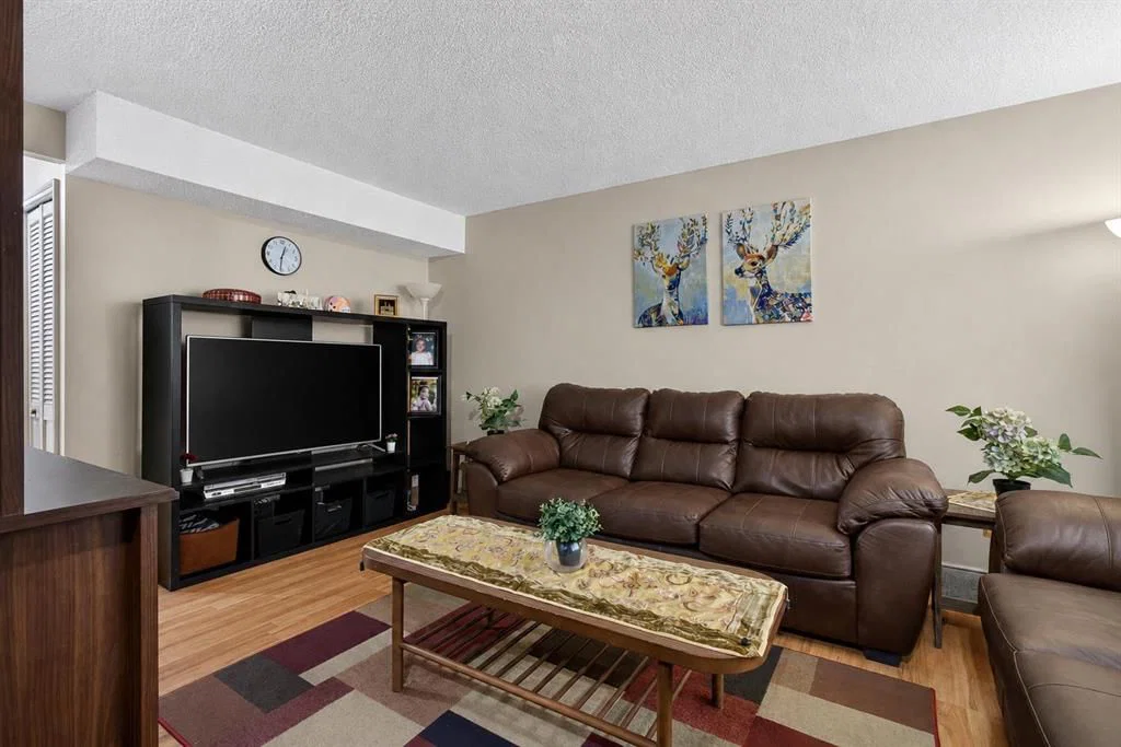50 Falshire Terrace NE, Calgary — photo 5 of 28