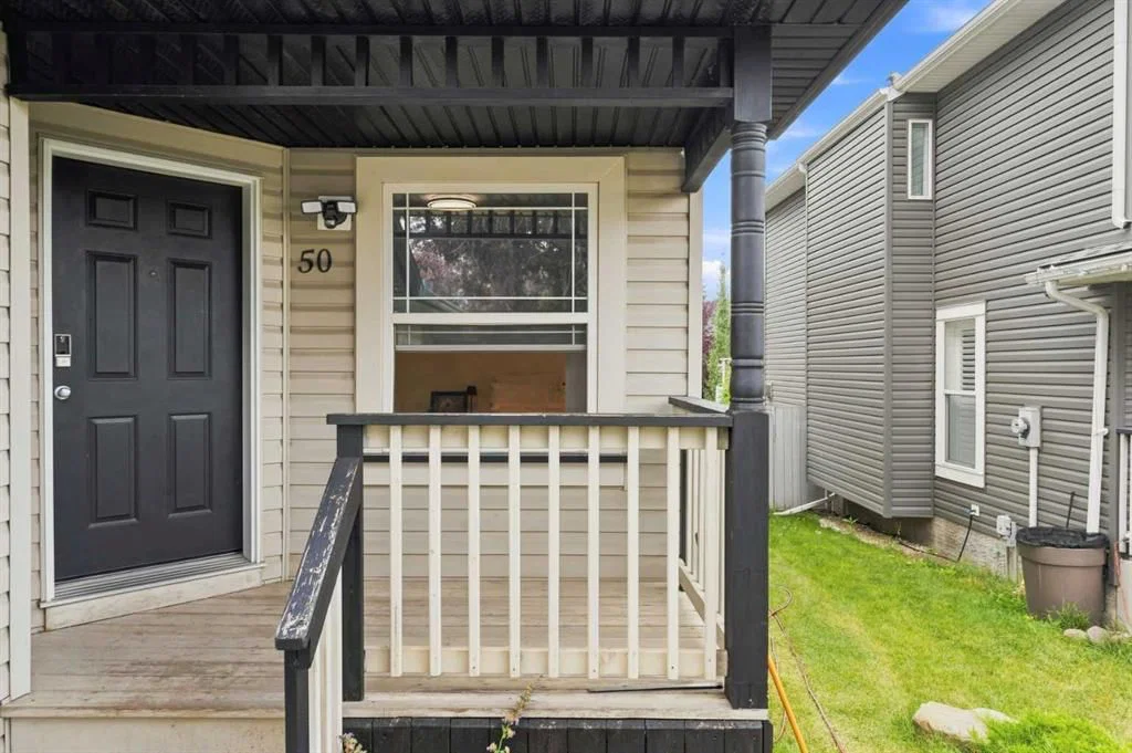 50 SOMERGLEN Park SW, Calgary — photo 3 of 48