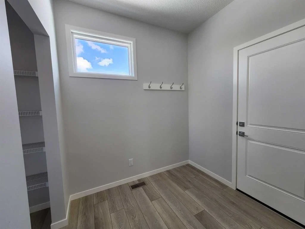 364 Herron Landing NE, Calgary — photo 4 of 47