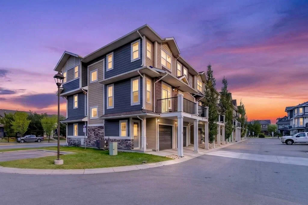 87 Legacy View SE, Calgary — main listing photo
