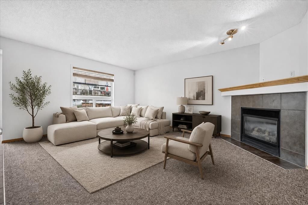 177 Royal Birch Terrace NW, Calgary — photo 3 of 49