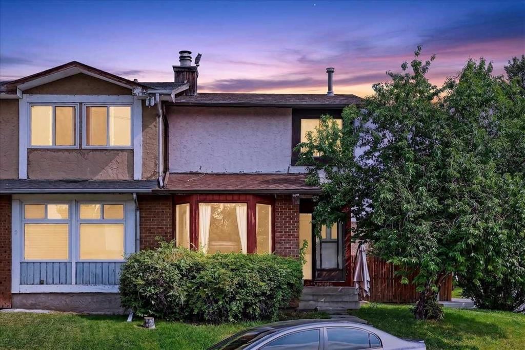 672 Whiteridge Way NE, Calgary — main listing photo