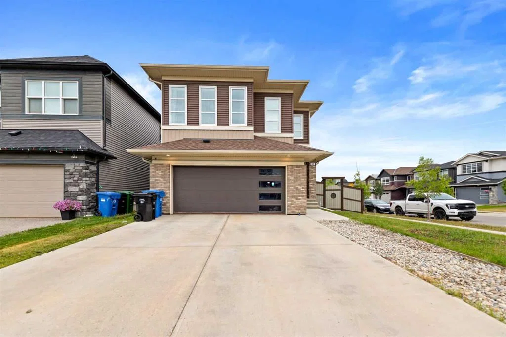 188 Savanna Grove NE, Calgary — main listing photo