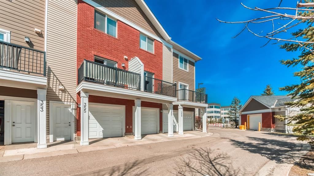 355 Silverado Common SW, Calgary — photo 2 of 27