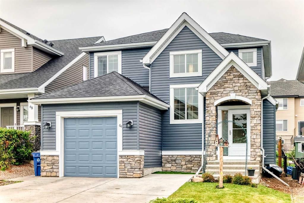 64 Sunset Square, Cochrane — main listing photo