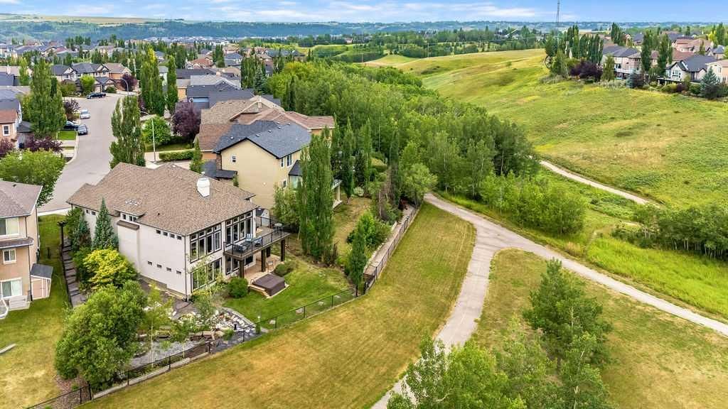 22 Tuscany Estates Crescent NW, Calgary — photo 2 of 49
