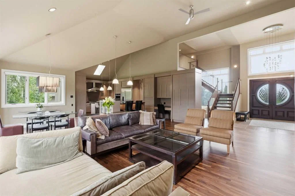 120 Lynx Ridge Road NW, Calgary — photo 4 of 50