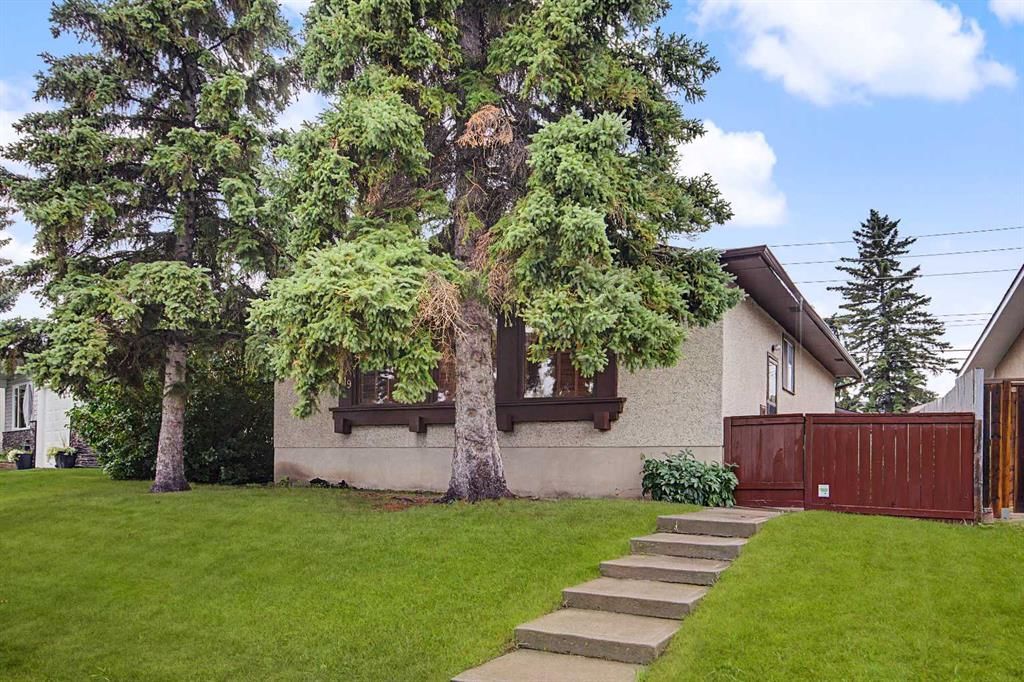 619 Penbrooke Road SE, Calgary — recently sold home
