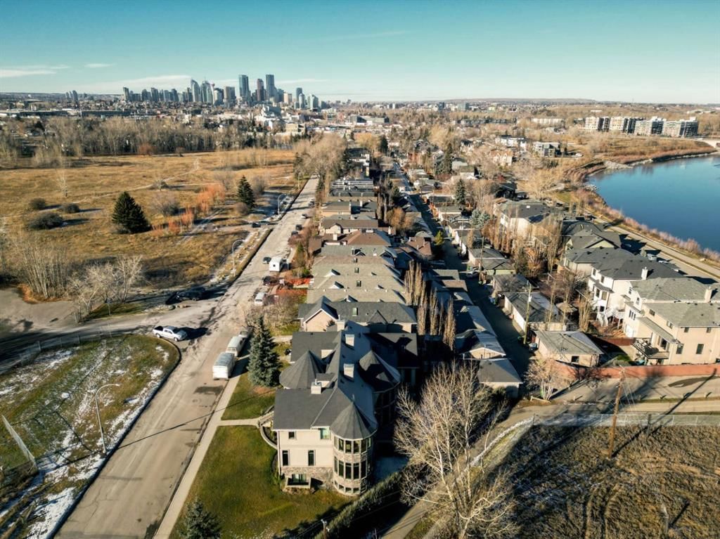 2248 9 Avenue SE, Calgary — photo 3 of 50