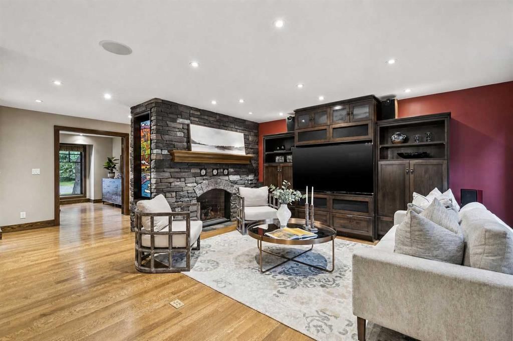 23 Bay View Drive SW, Calgary — photo 4 of 41