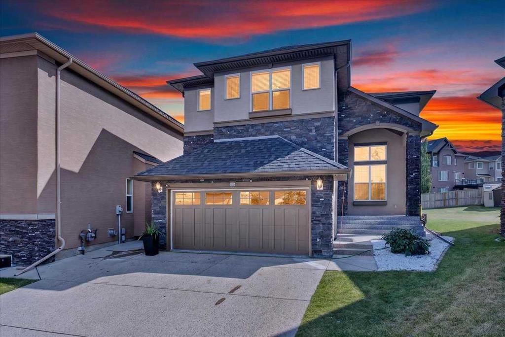 25 Sherwood Close NW, Calgary — photo 2 of 48